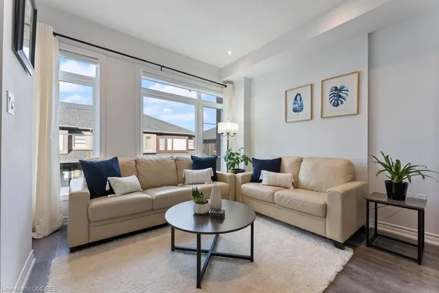 Additional property image - 61 Soho St Unit 84