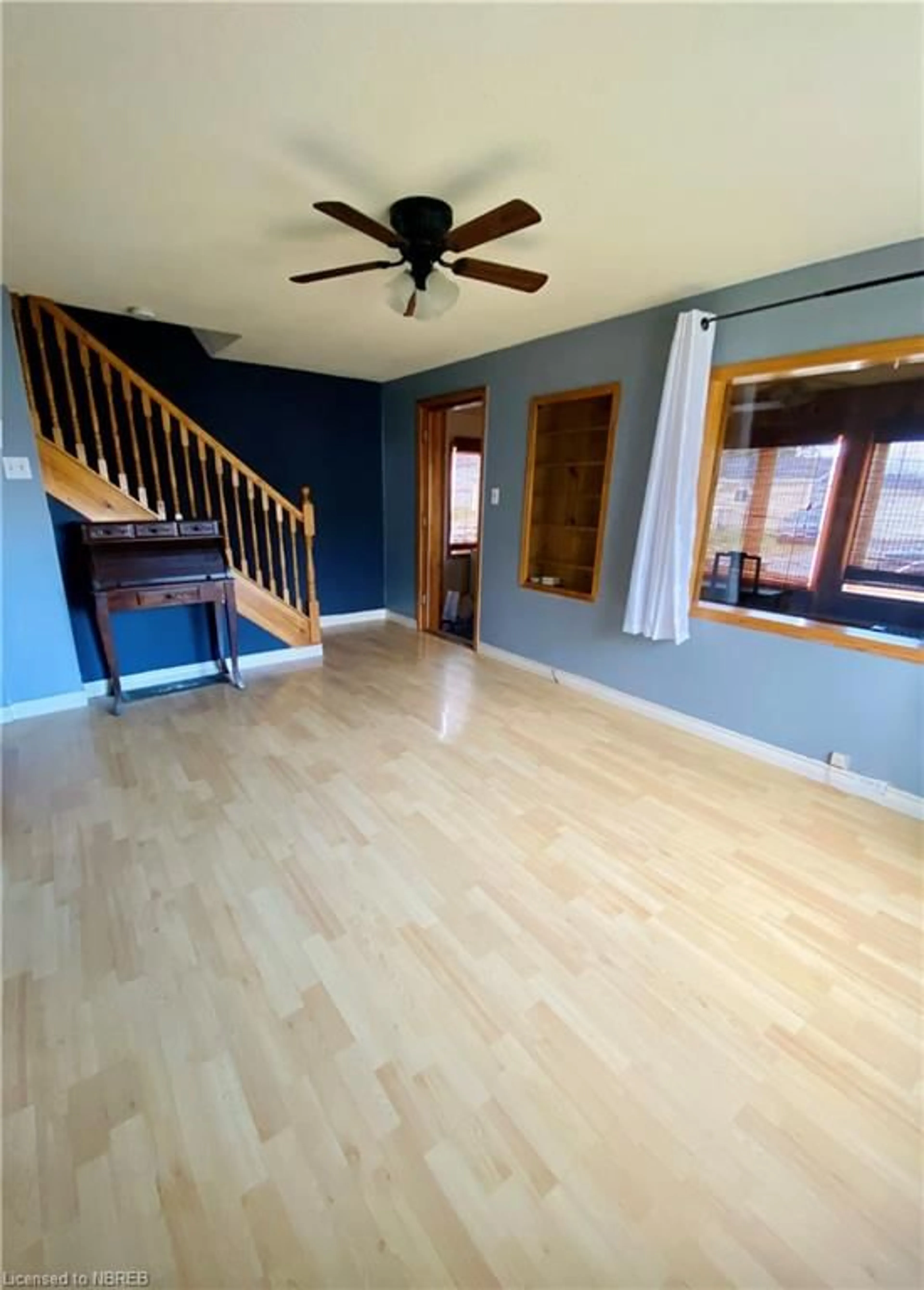 A pic of a room, wood floors for 224 Salter St, Sturgeon Falls Ontario P2B 3B6