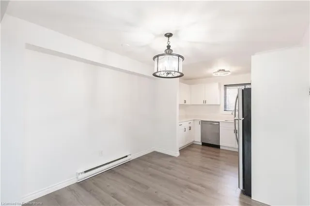 Additional property image - 73 Fonthill Rd