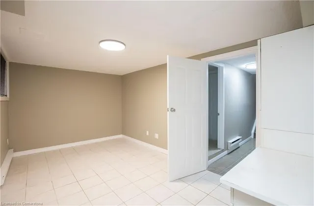 Additional property image - 73 Fonthill Rd
