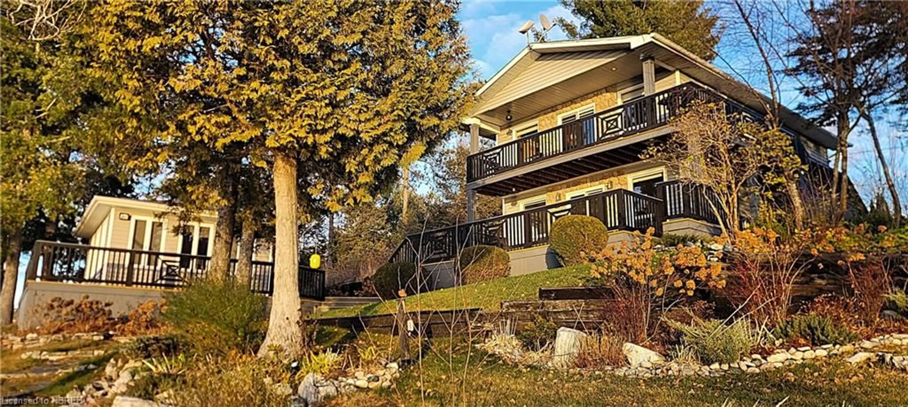 A pic from exterior of the house or condo, cottage for 44 Lake View Rd, Verner Ontario P0H 2M0