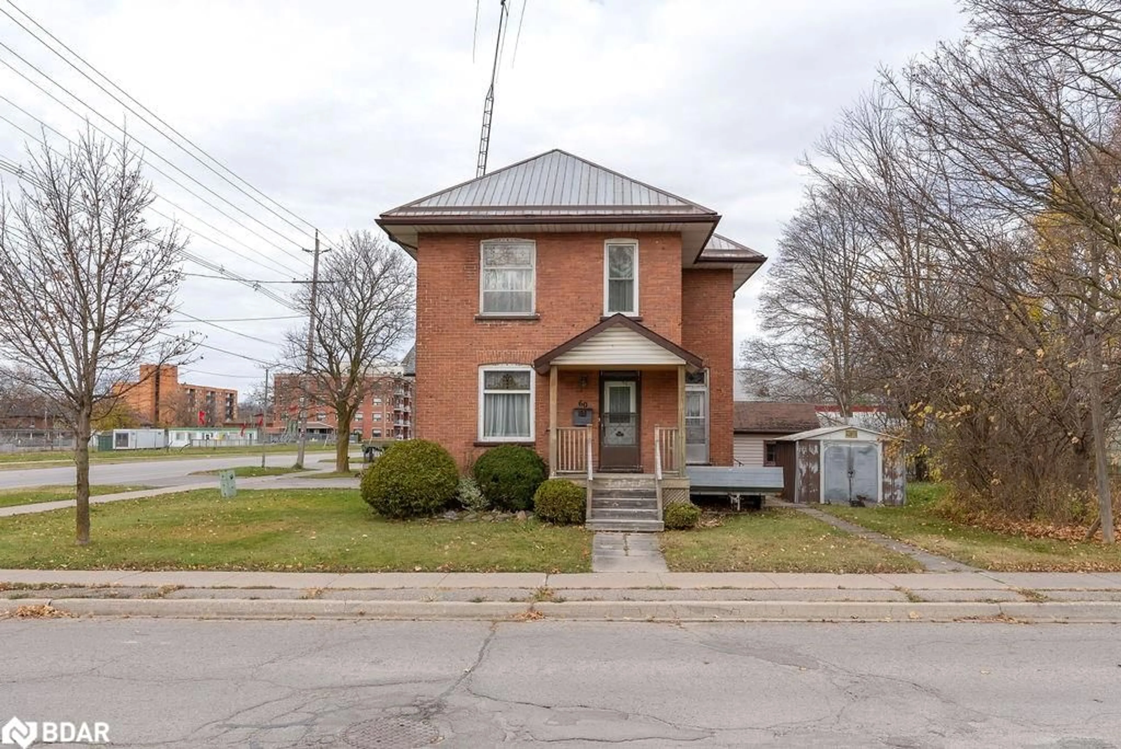 Frontside or backside of a home, the street view for 60 Melbourne St, Lindsay Ontario K9V 2T1