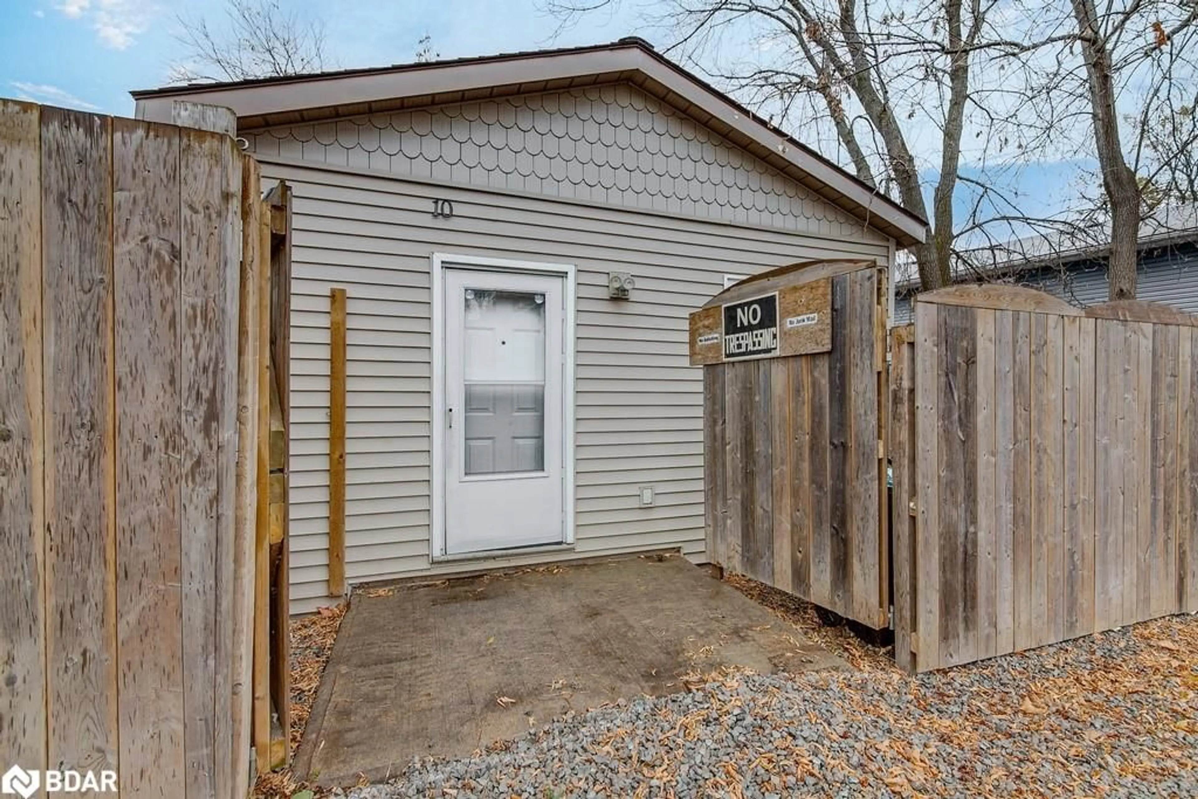 Shed for 10 Levi Simon Trail, Penetanguishene Ontario L9M 1A4