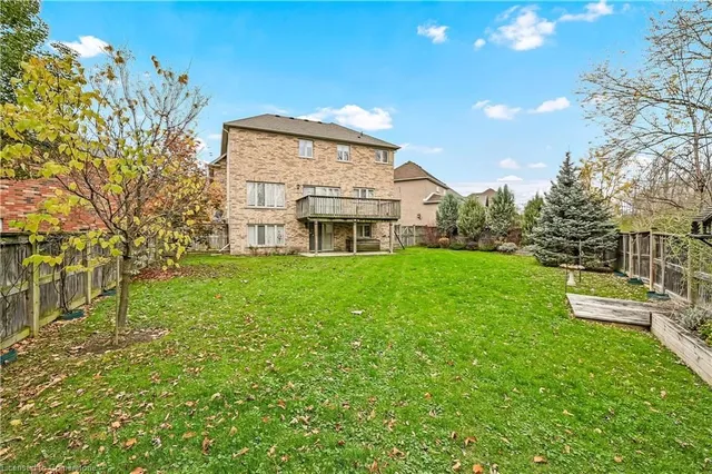 Additional property image - 61 Waterford Cres