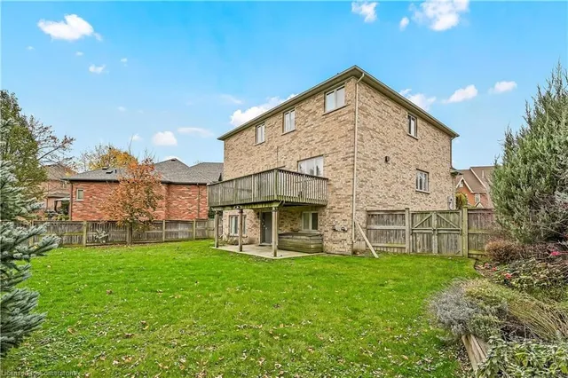 Additional property image - 61 Waterford Cres