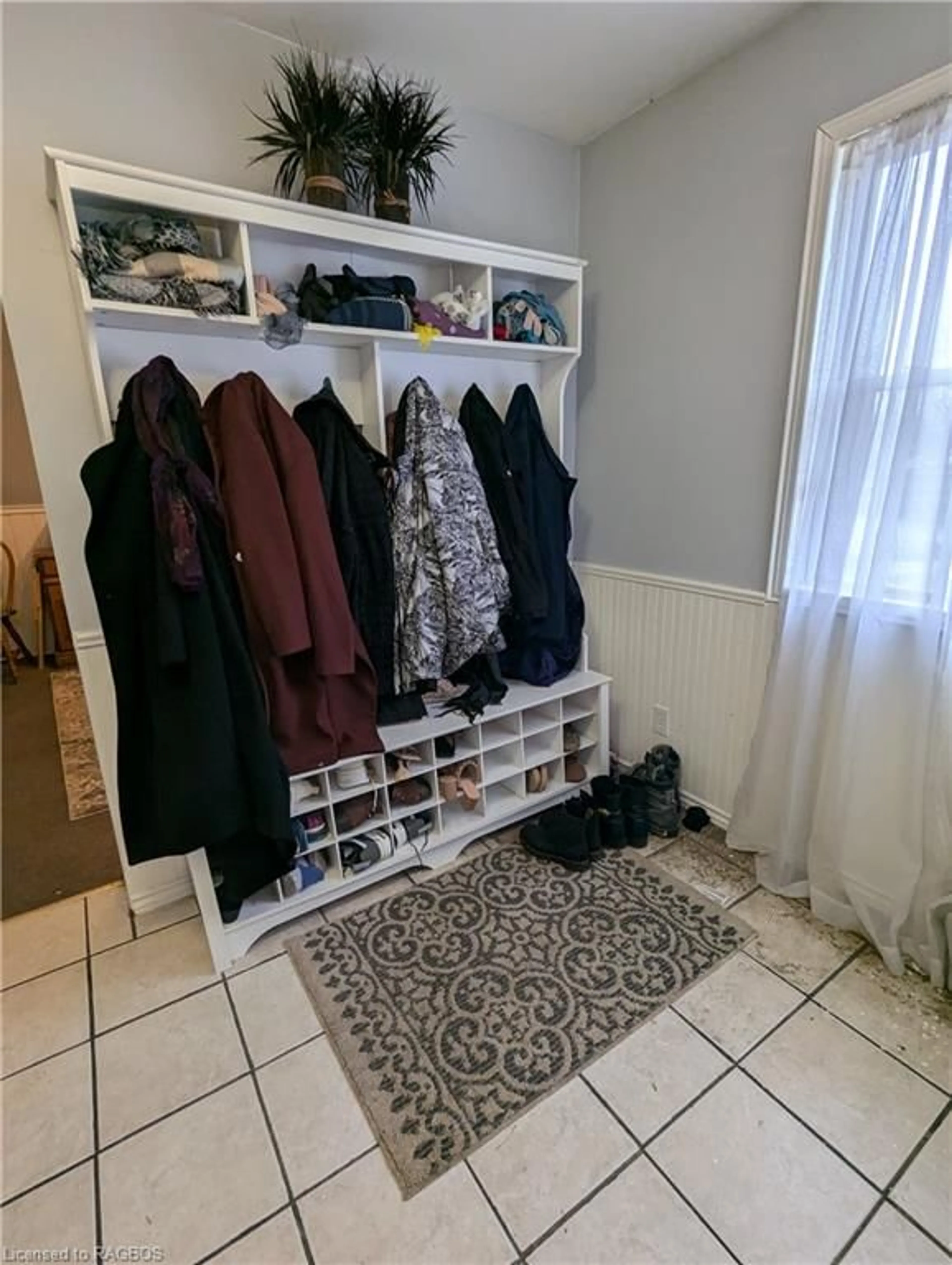 Storage room or clothes room or walk-in closet for 1778 6th Ave, Owen Sound Ontario N4K 2V8