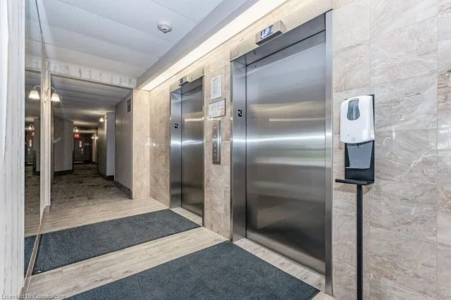 Additional property image - 3227 King St Unit 301