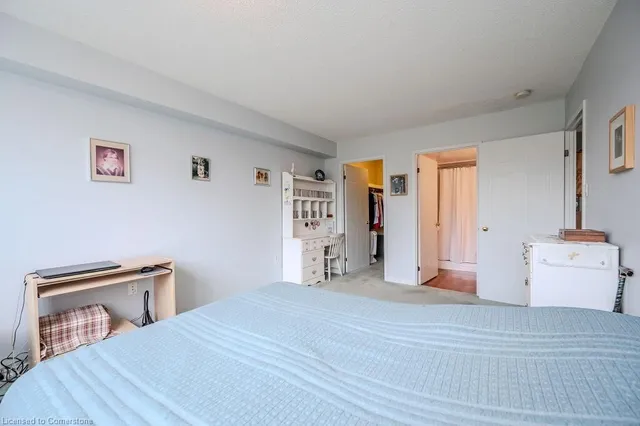 Additional property image - 3227 King St Unit 301