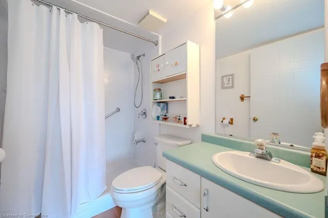 Additional property image - 3227 King St Unit 301