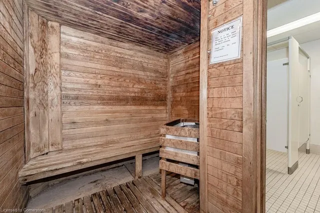Additional property image - 3227 King St Unit 301