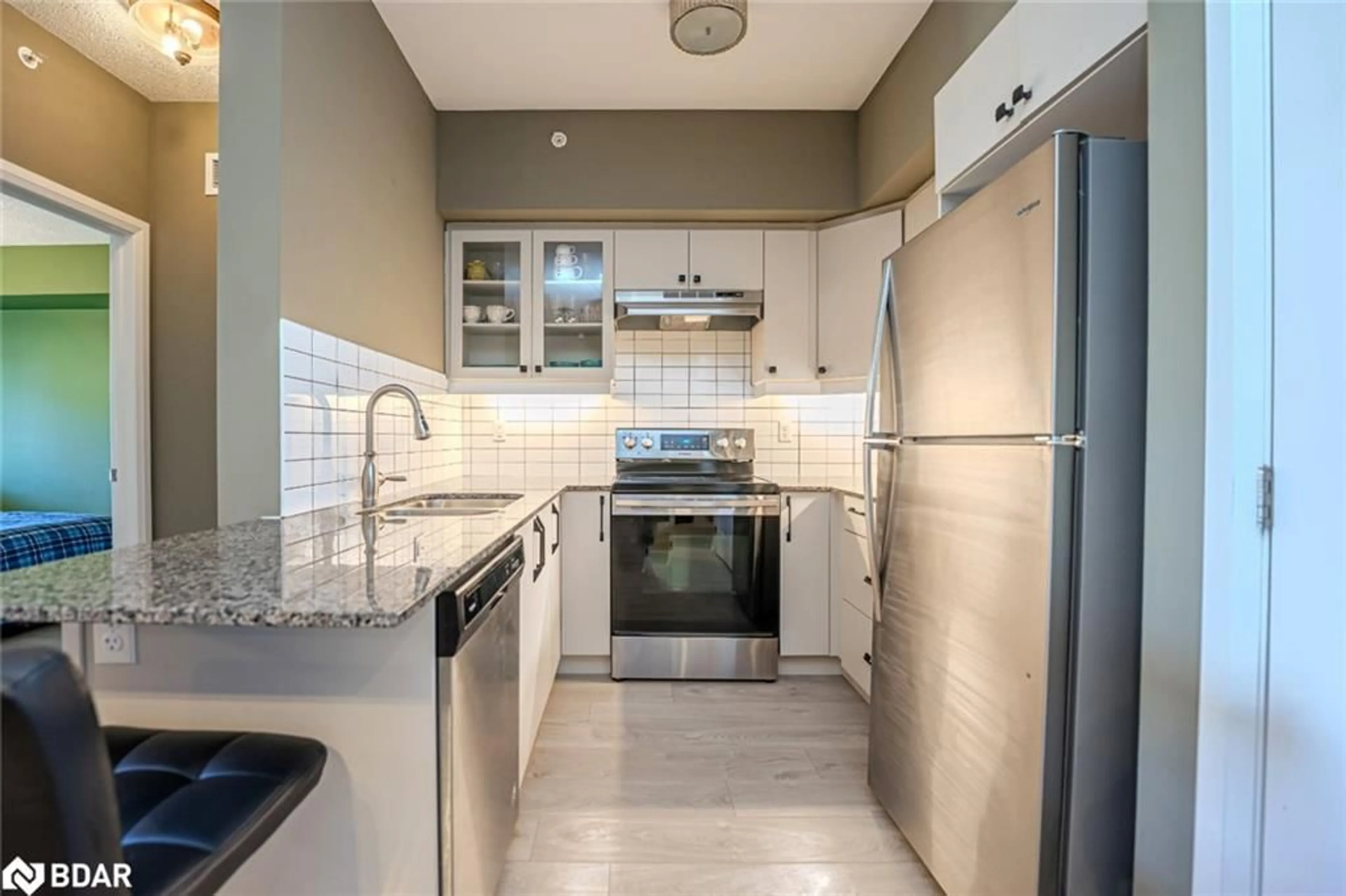 Standard kitchen, ceramic floors for 54 Koda St #112, Barrie Ontario L9J 0J6