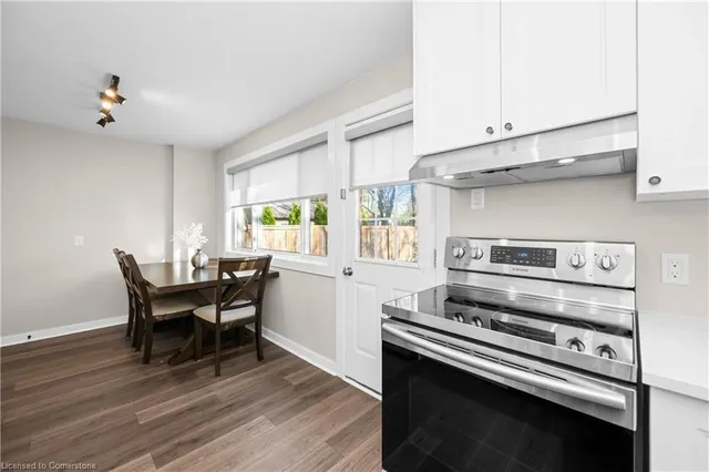 Additional property image - 305 East 24th St