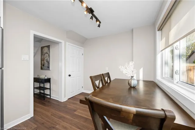 Additional property image - 305 East 24th St
