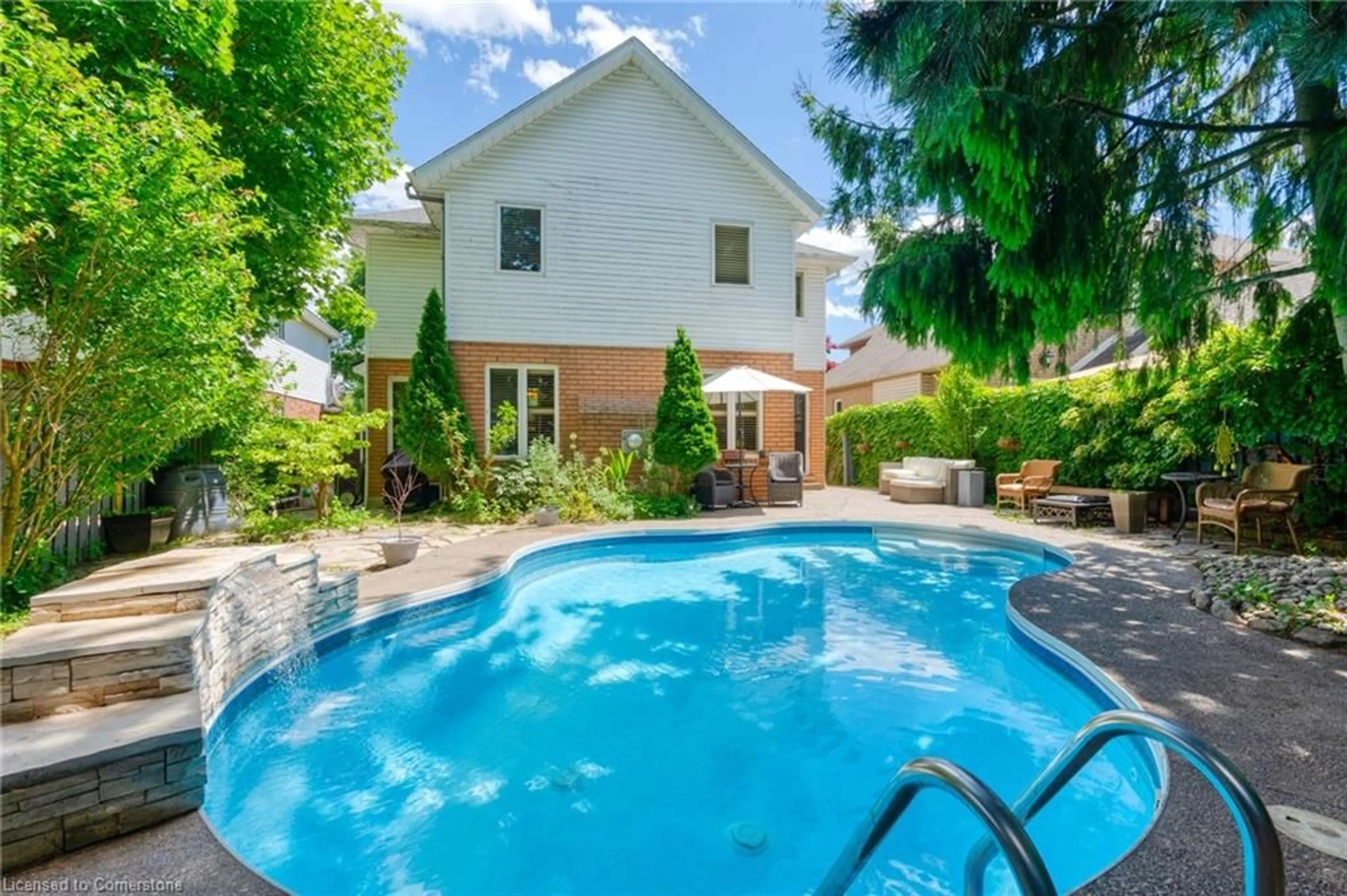 Indoor or outdoor pool for 146 Kitty Murray Lane, Ancaster Ontario L9K 1K8