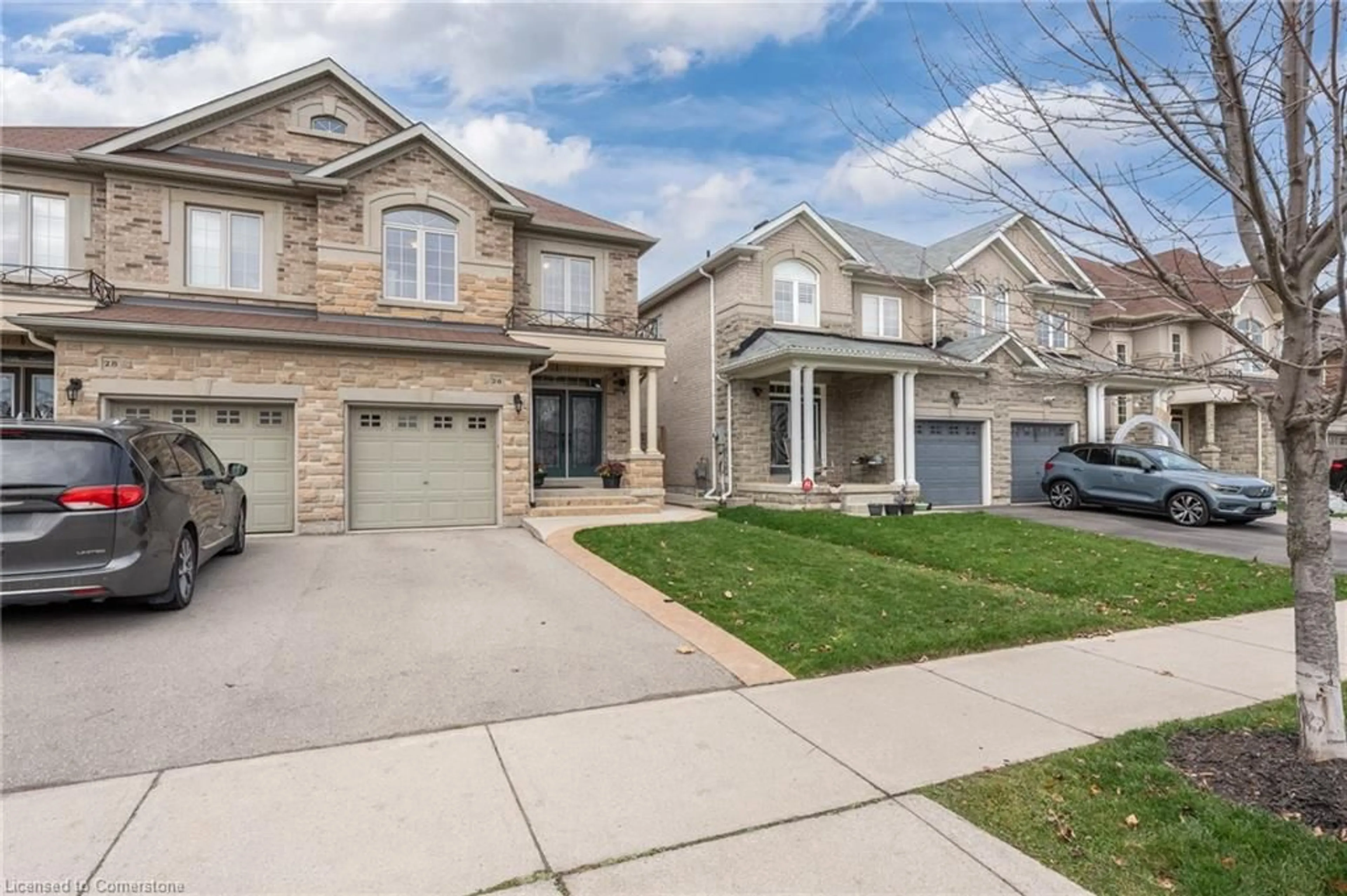 Frontside or backside of a home, the street view for 26 Summerberry Way, Hamilton Ontario L9B 0G2