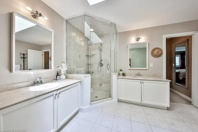 Additional property image - 4135 Shipp Dr Unit 3