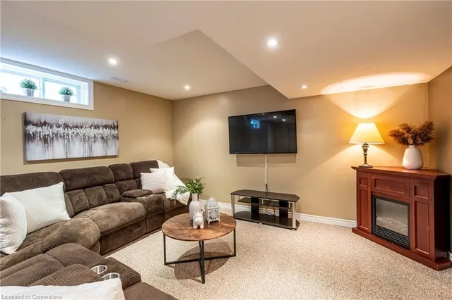 Additional property image - 58 Bush Clover Cres