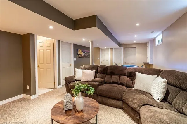 Additional property image - 58 Bush Clover Cres