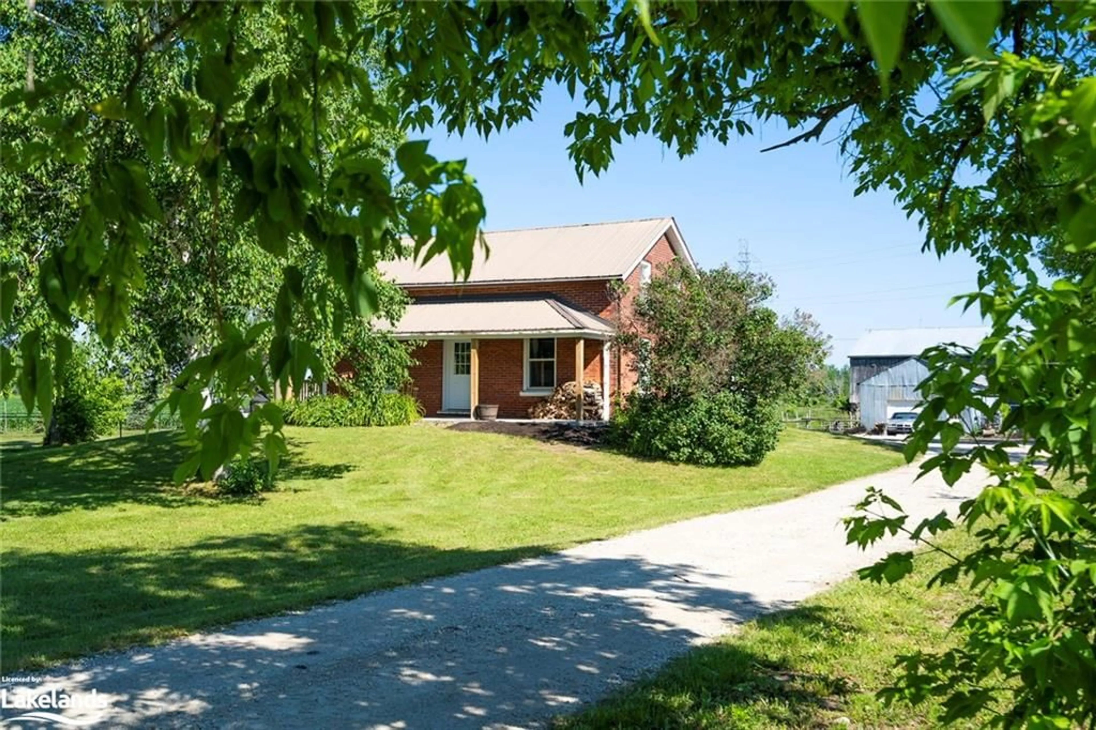 Frontside or backside of a home, cottage for 6176 21 22  Nottawasaga Sideroad, Stayner Ontario L0M 1S0