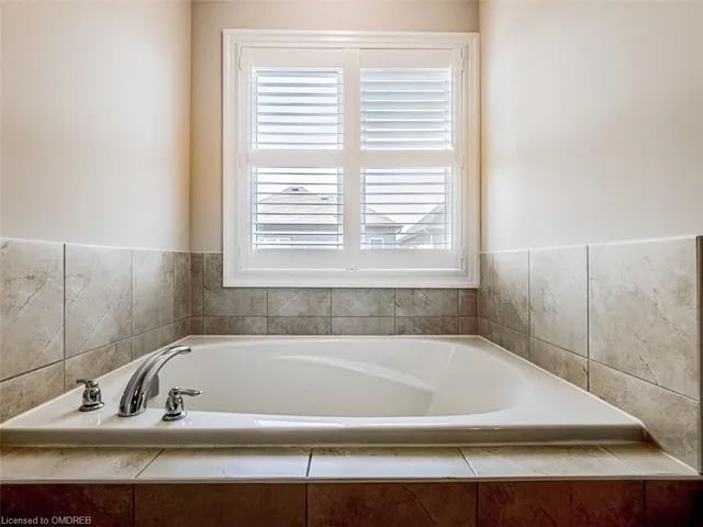 Additional property image - 367 Emmett Landng