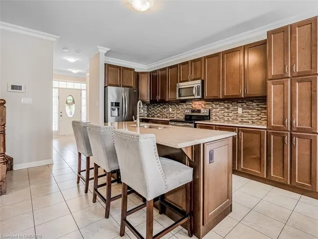 Additional property image - 367 Emmett Landng