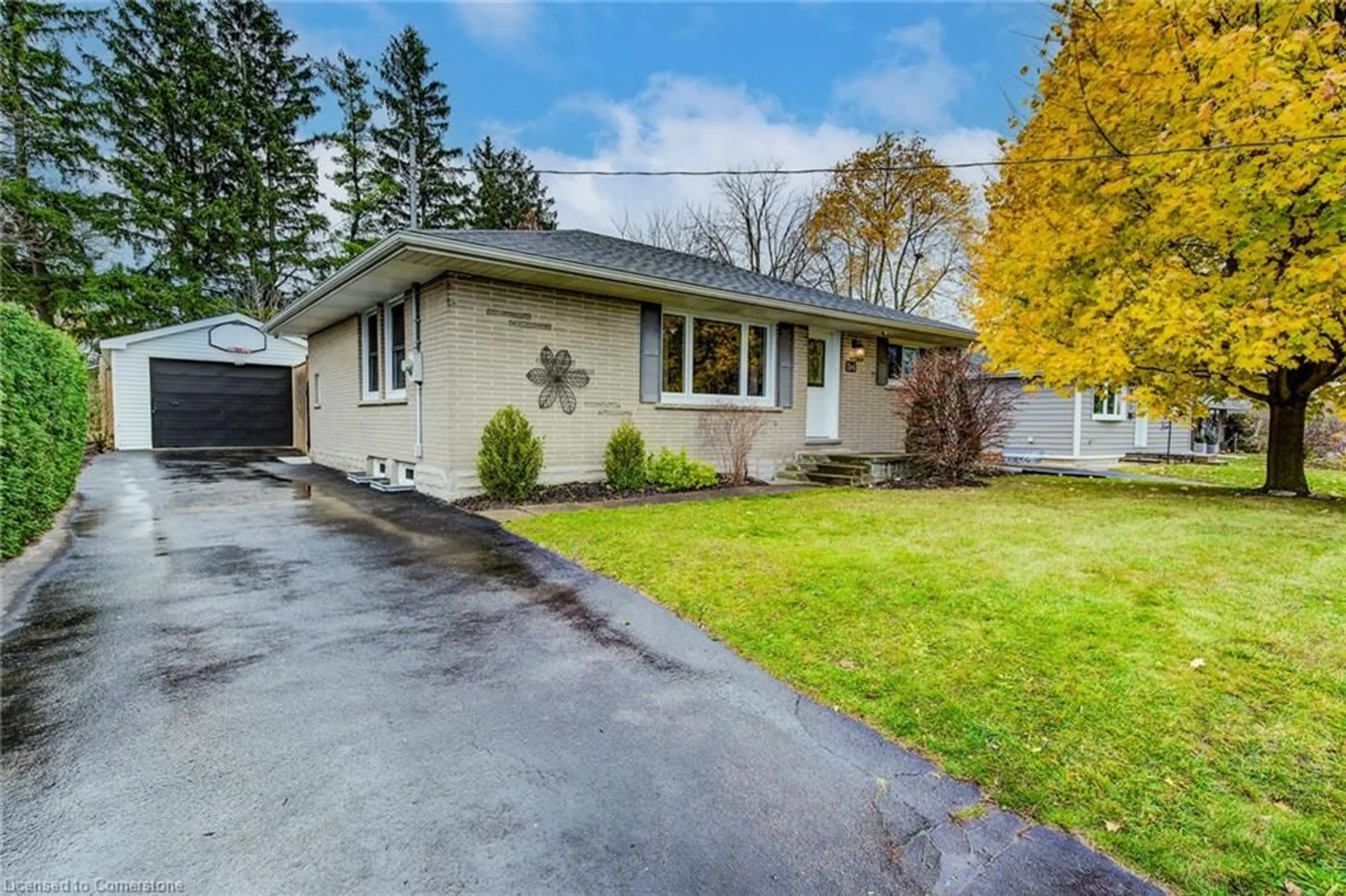 Frontside or backside of a home, cottage for 114 Rife Ave, Cambridge Ontario N3C 2G7