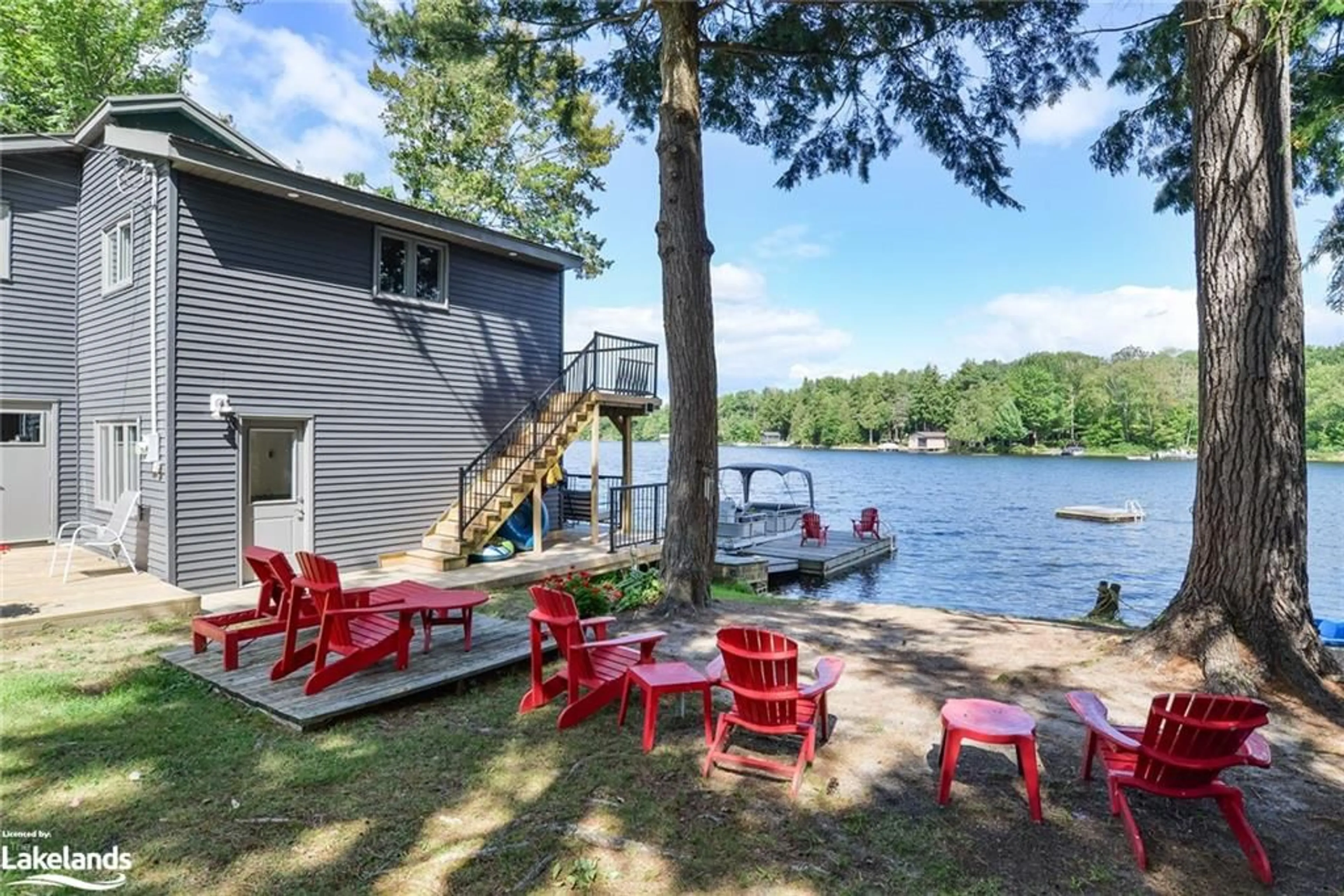 Patio, cottage for 10 Kellington Point Rd, Seguin Ontario P2A 0B6