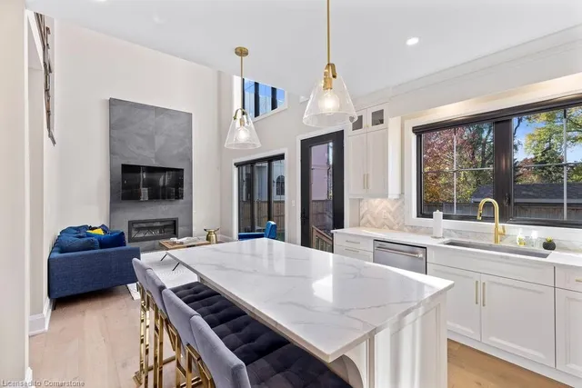 Additional property image - 308 Appleby Line