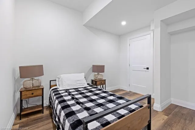 Additional property image - 308 Appleby Line