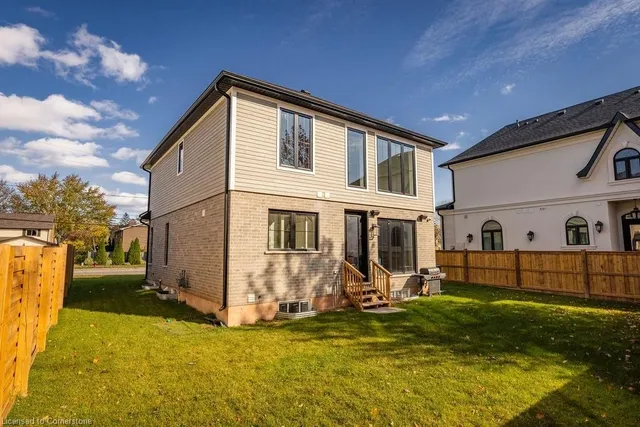 Additional property image - 308 Appleby Line