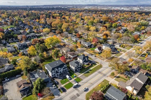 Additional property image - 308 Appleby Line