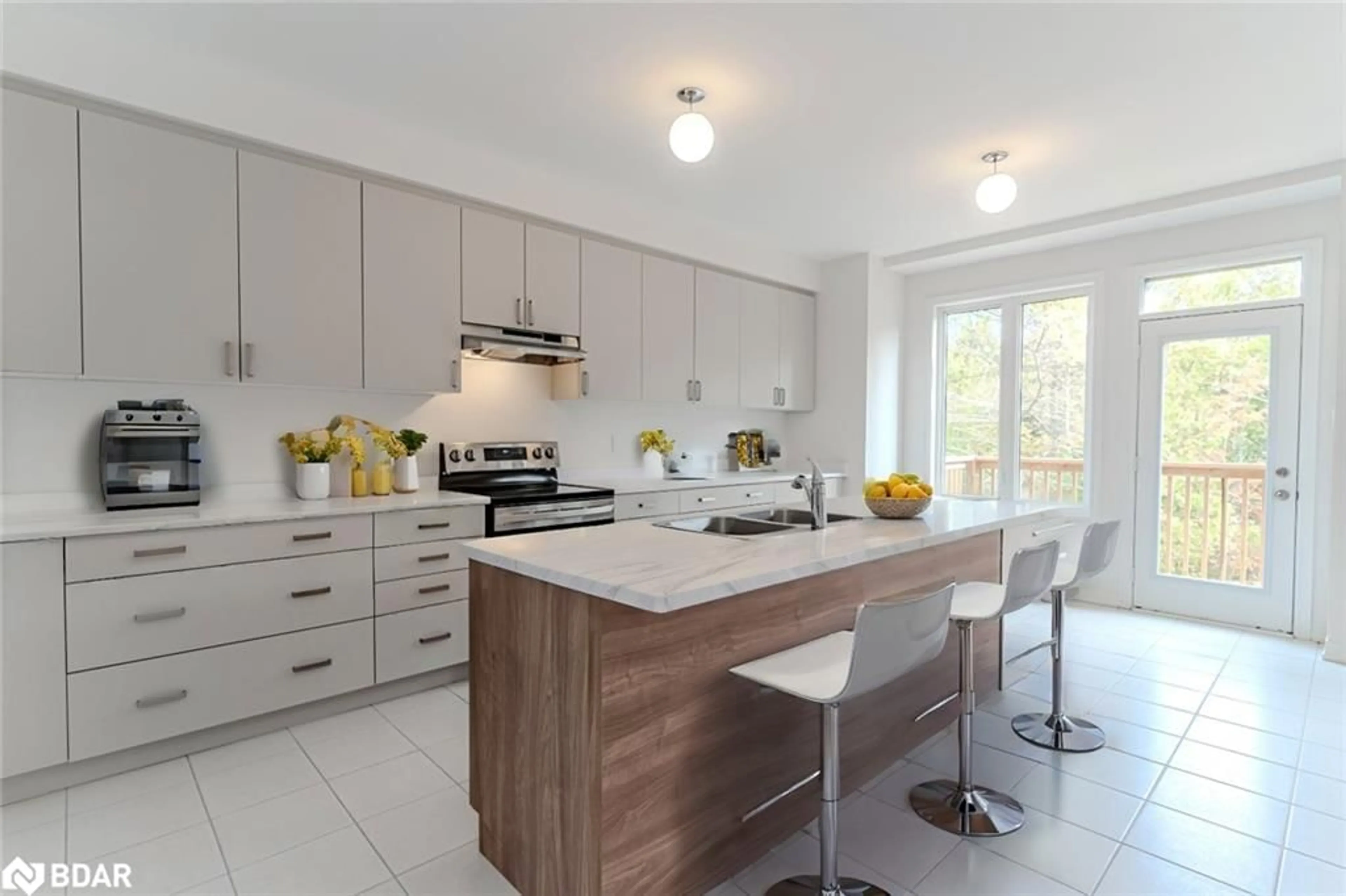 Contemporary kitchen, wood floors, cottage for 41 Wakefield Blvd, Essa Ontario L3W 0L8