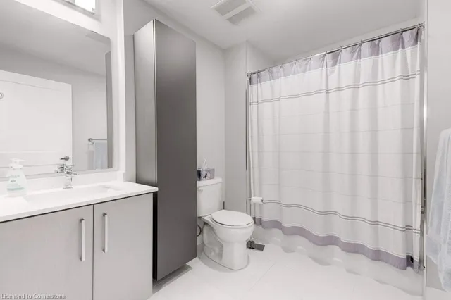 Additional property image - 15 Queen St Unit 812