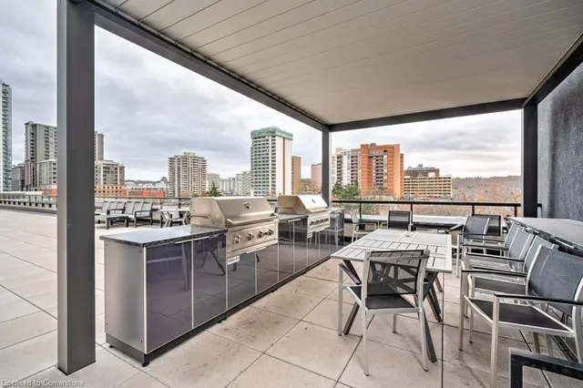 Additional property image - 15 Queen St Unit 812