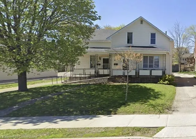 Additional property image - 485 Park St