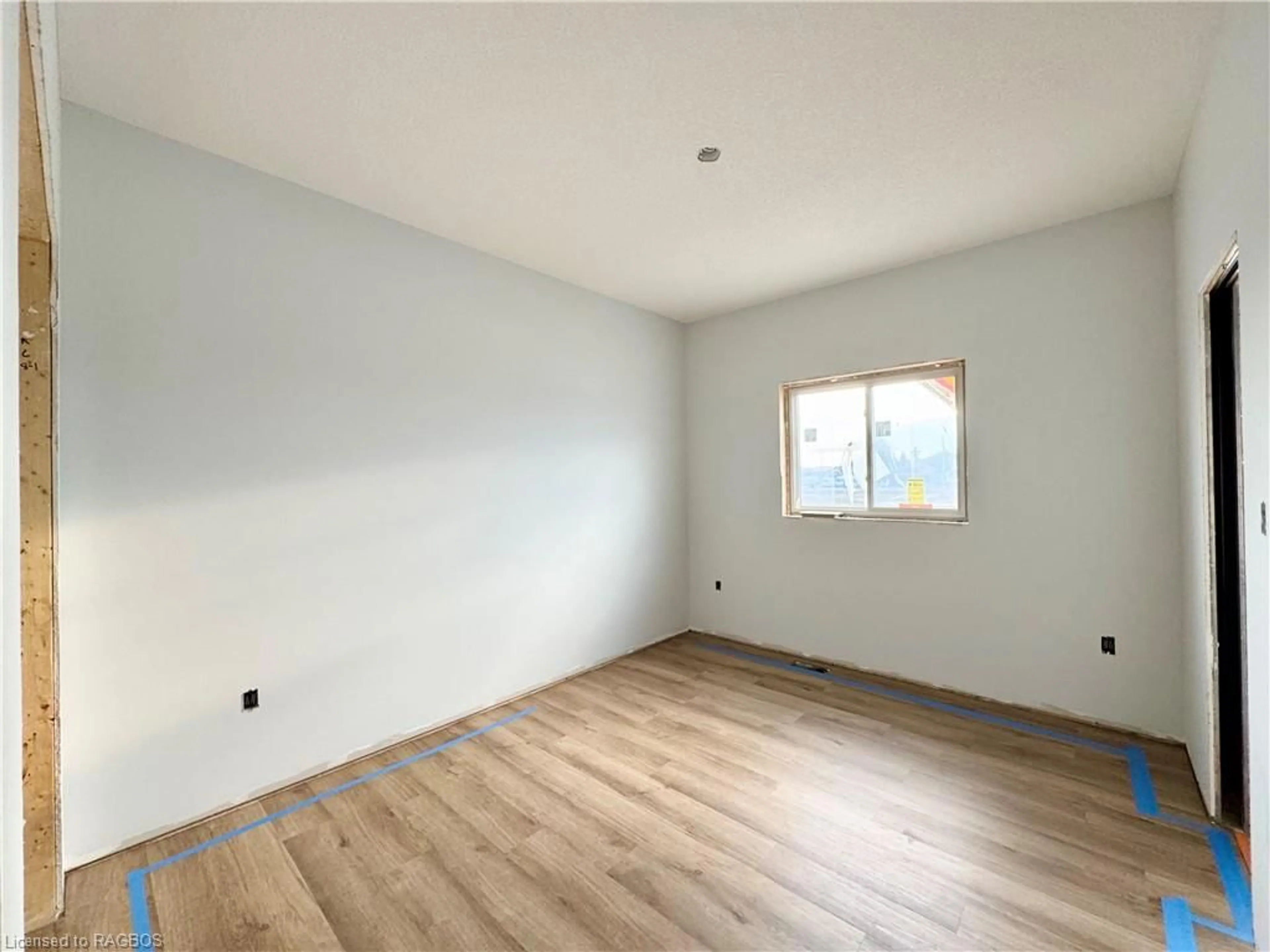 A pic of a room, wood floors for 358 Ivings Dr, Port Elgin Ontario N0H 2C3