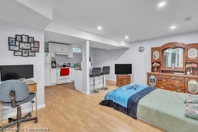 Additional property image - 14 Dahlia St