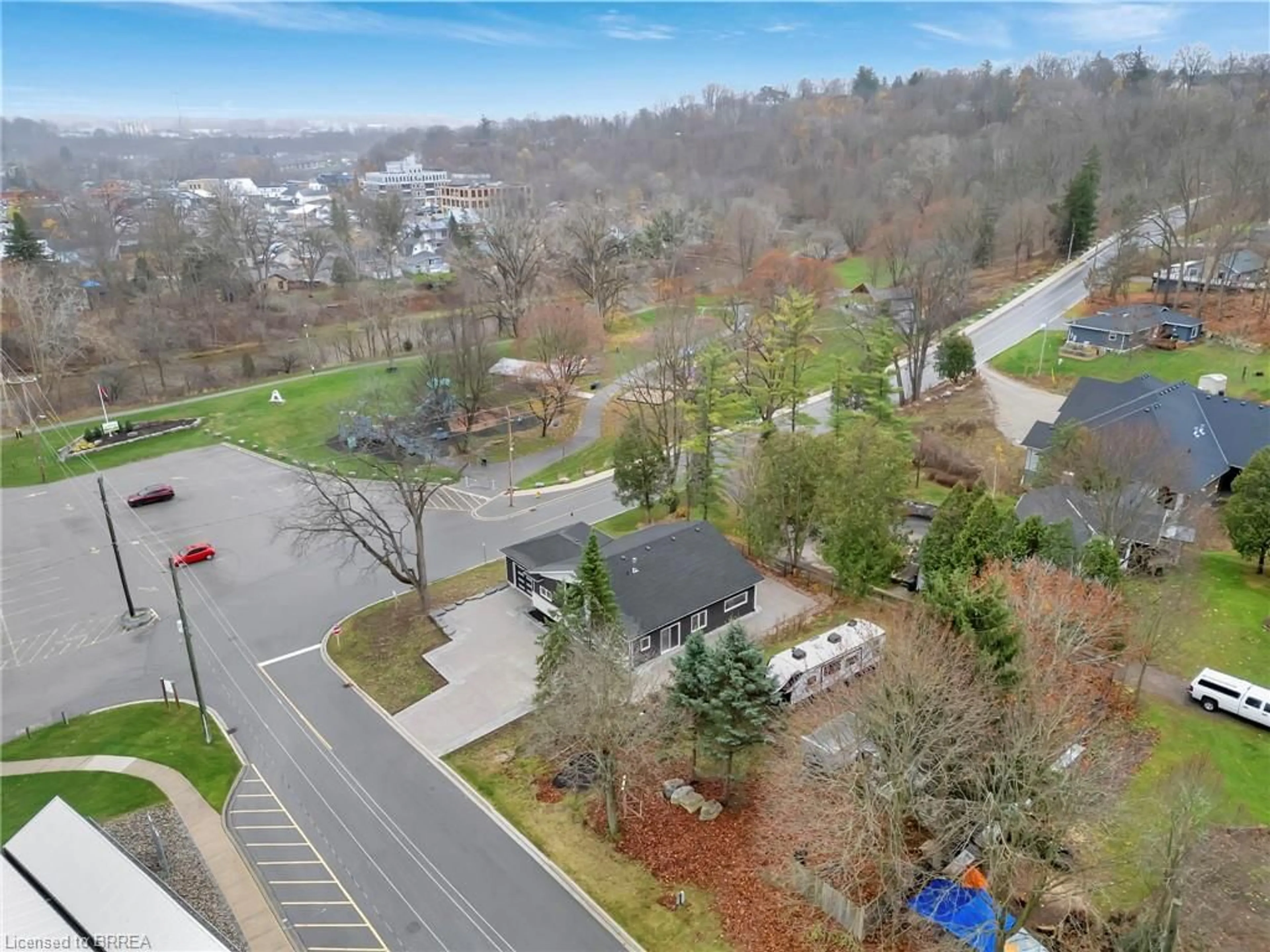 A pic from exterior of the house or condo, the street view for 59 Laurel St, Paris Ontario N3L 2H2