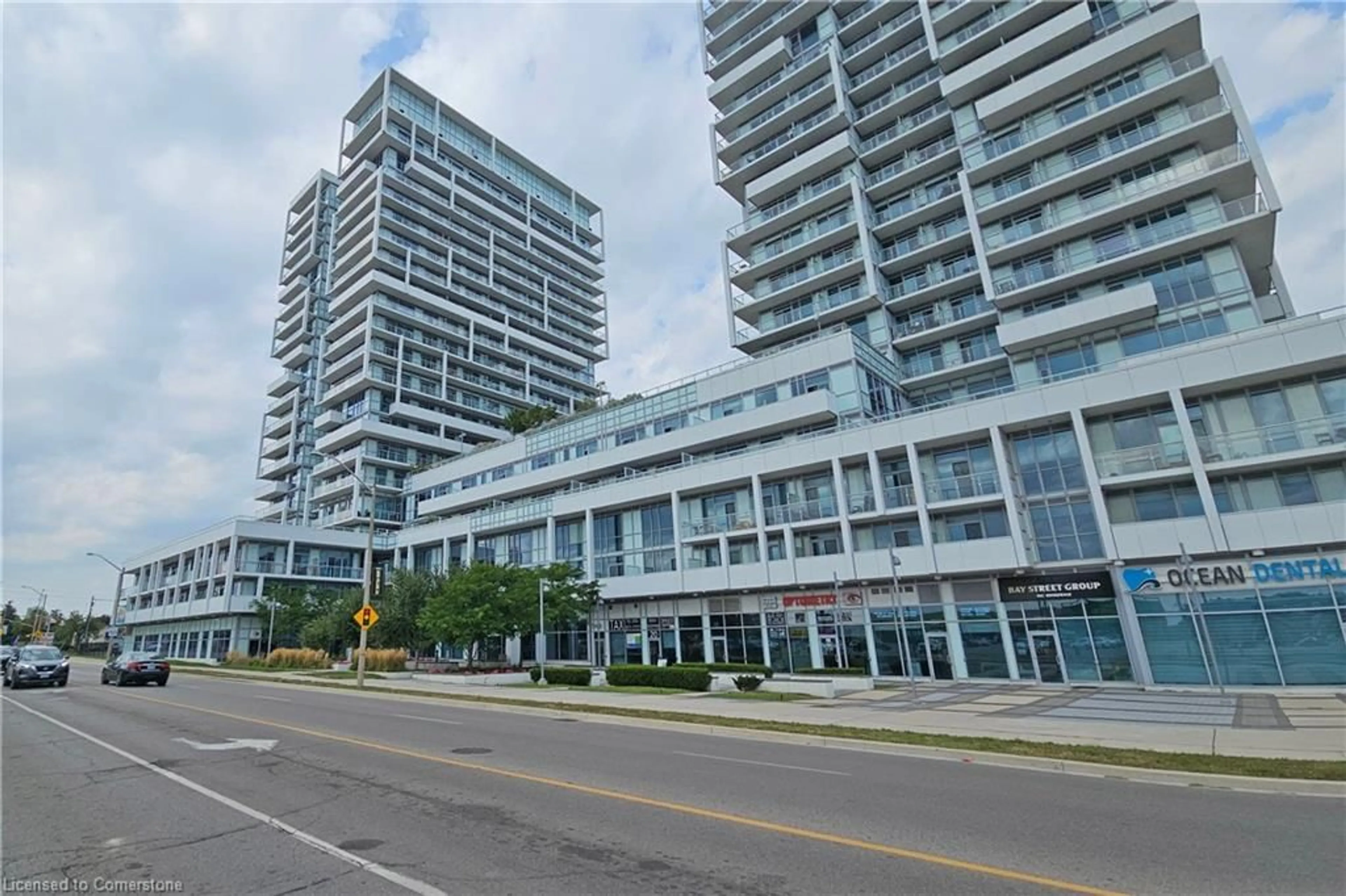 A pic from exterior of the house or condo, the street view for 55 Speers Road Dr #1413, Oakville Ontario L6K 3R6