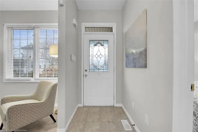 Additional property image - 81 Valridge Dr Unit 8