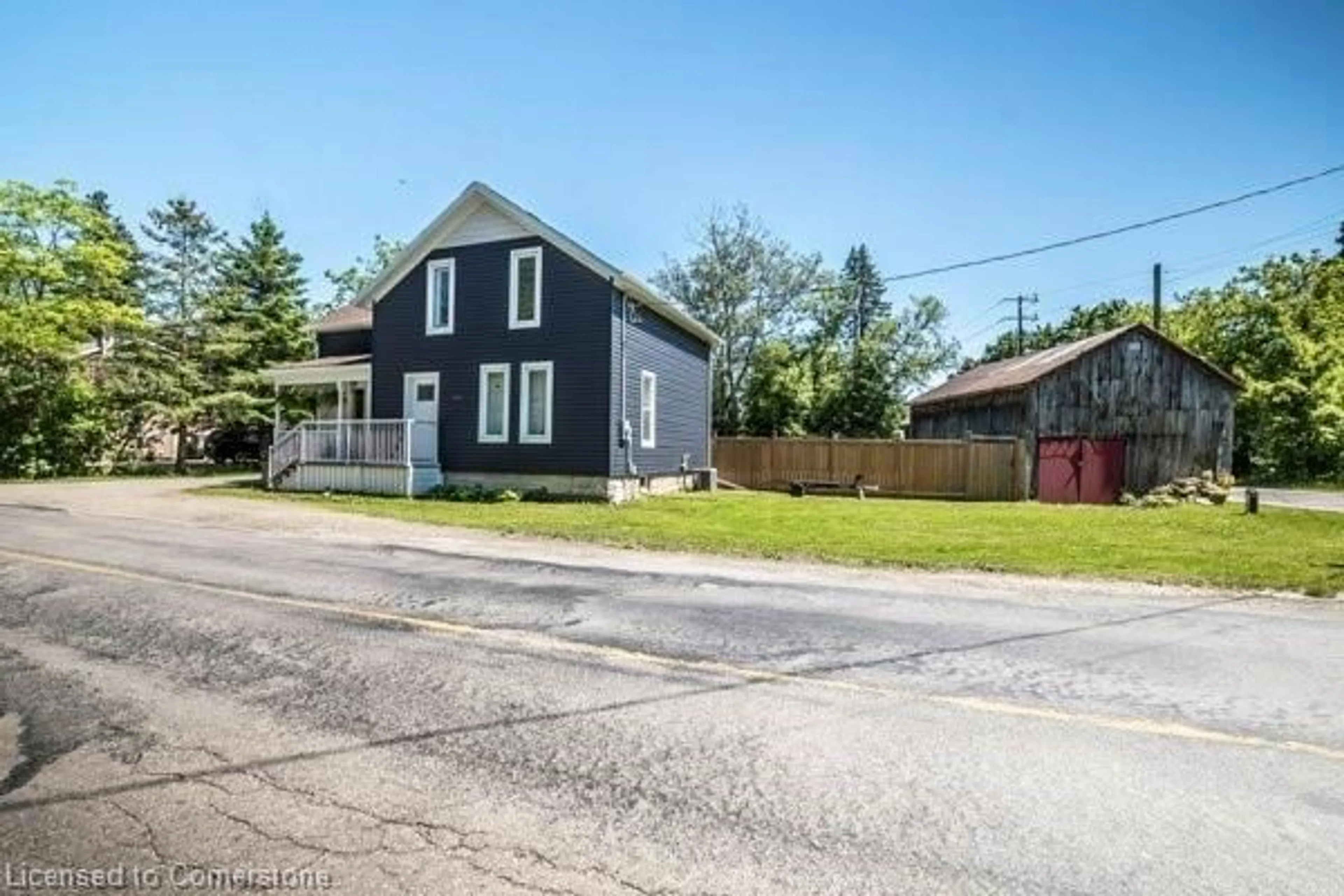 Frontside or backside of a home, cottage for 707 Conservation Dr, Waterloo Ontario N2J 3Z4