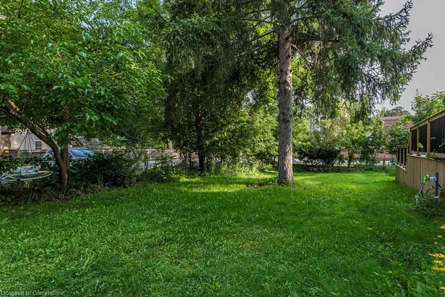 Additional property image - 112 Victoria St