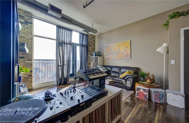 Additional property image - 120 Mansion St Unit 506