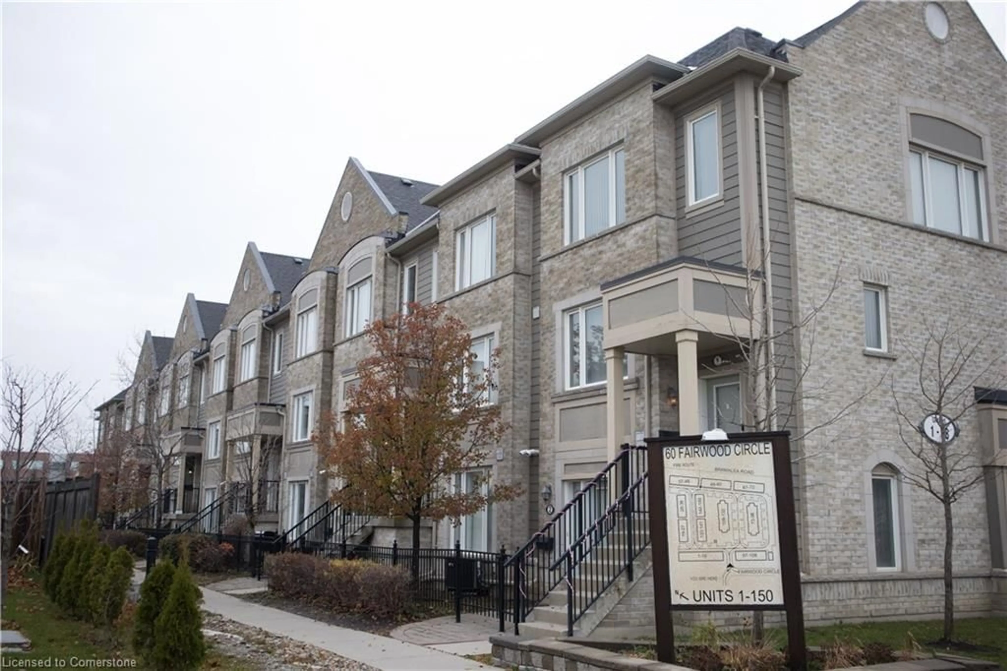 A pic from exterior of the house or condo, the front or back of building for 60 Fairwood Cir #4, Brampton Ontario L6R 0Y6