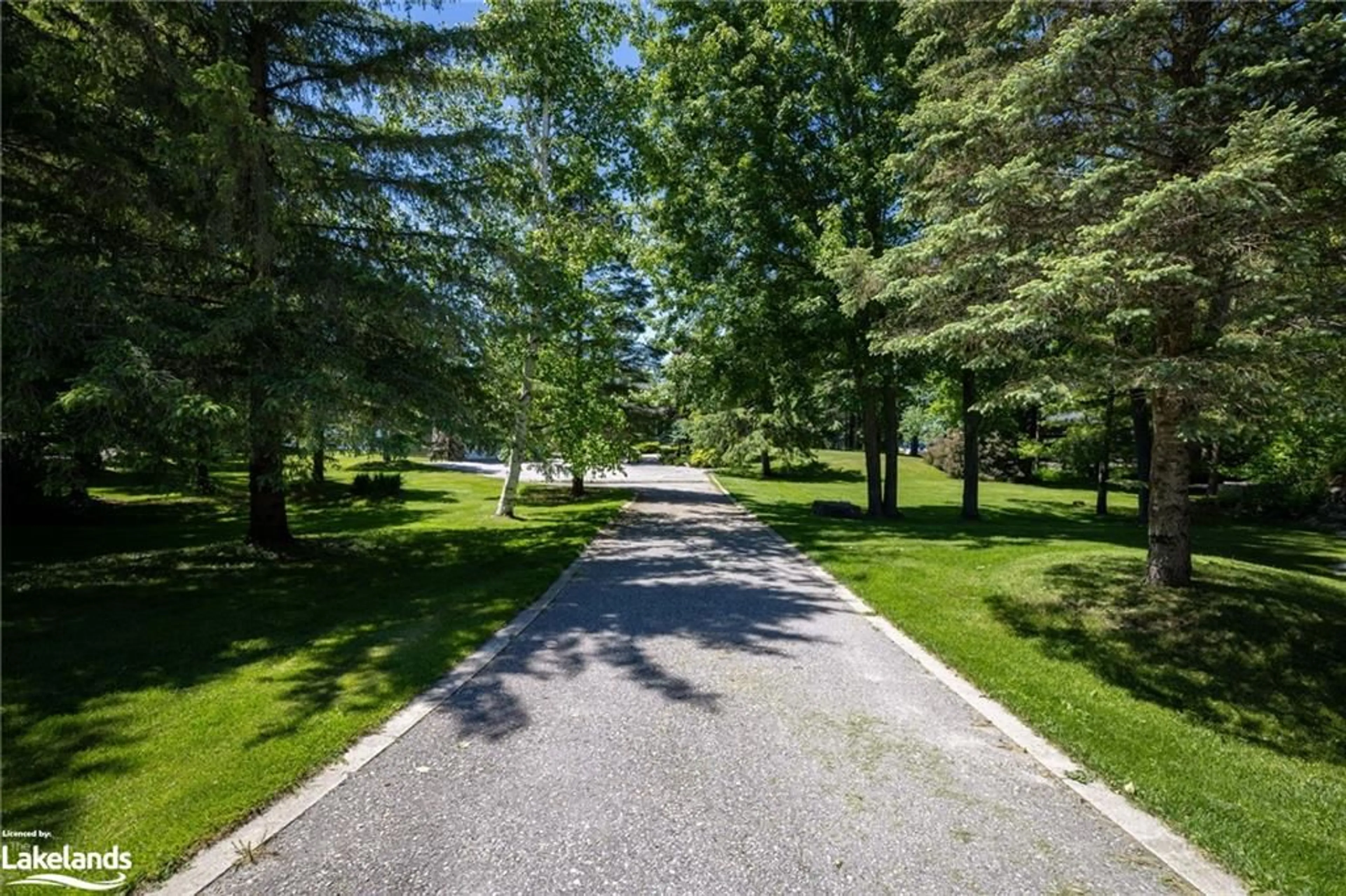 Patio, the street view for 2612 Baguley Rd, Port Severn Ontario L0K 1S0