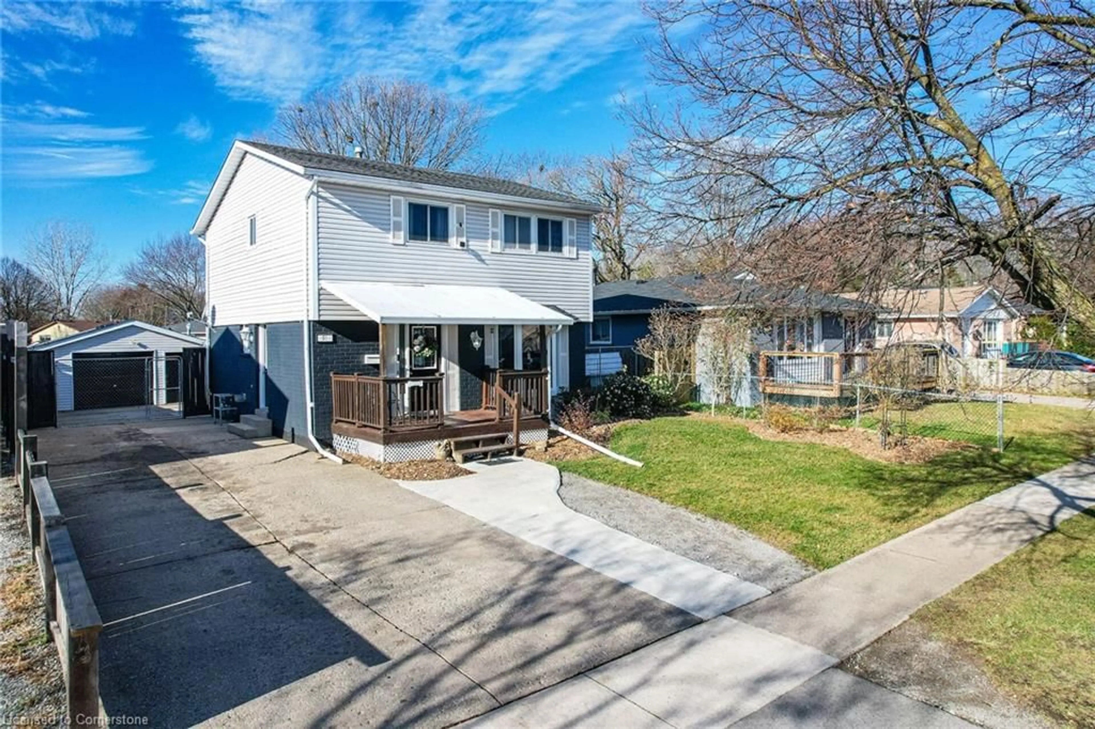 Frontside or backside of a home, the fenced backyard for 91 Leaside Dr, Welland Ontario L3C 6B3