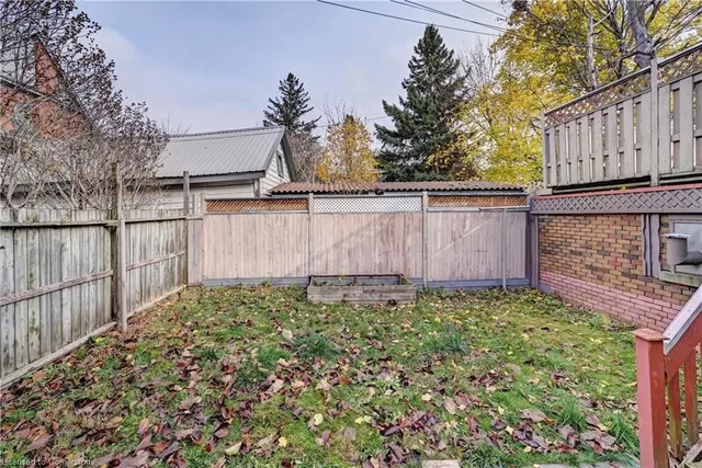 Additional property image - 362 Duke St