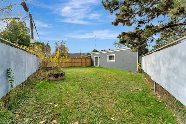 Additional property image - 306 Paling Ave