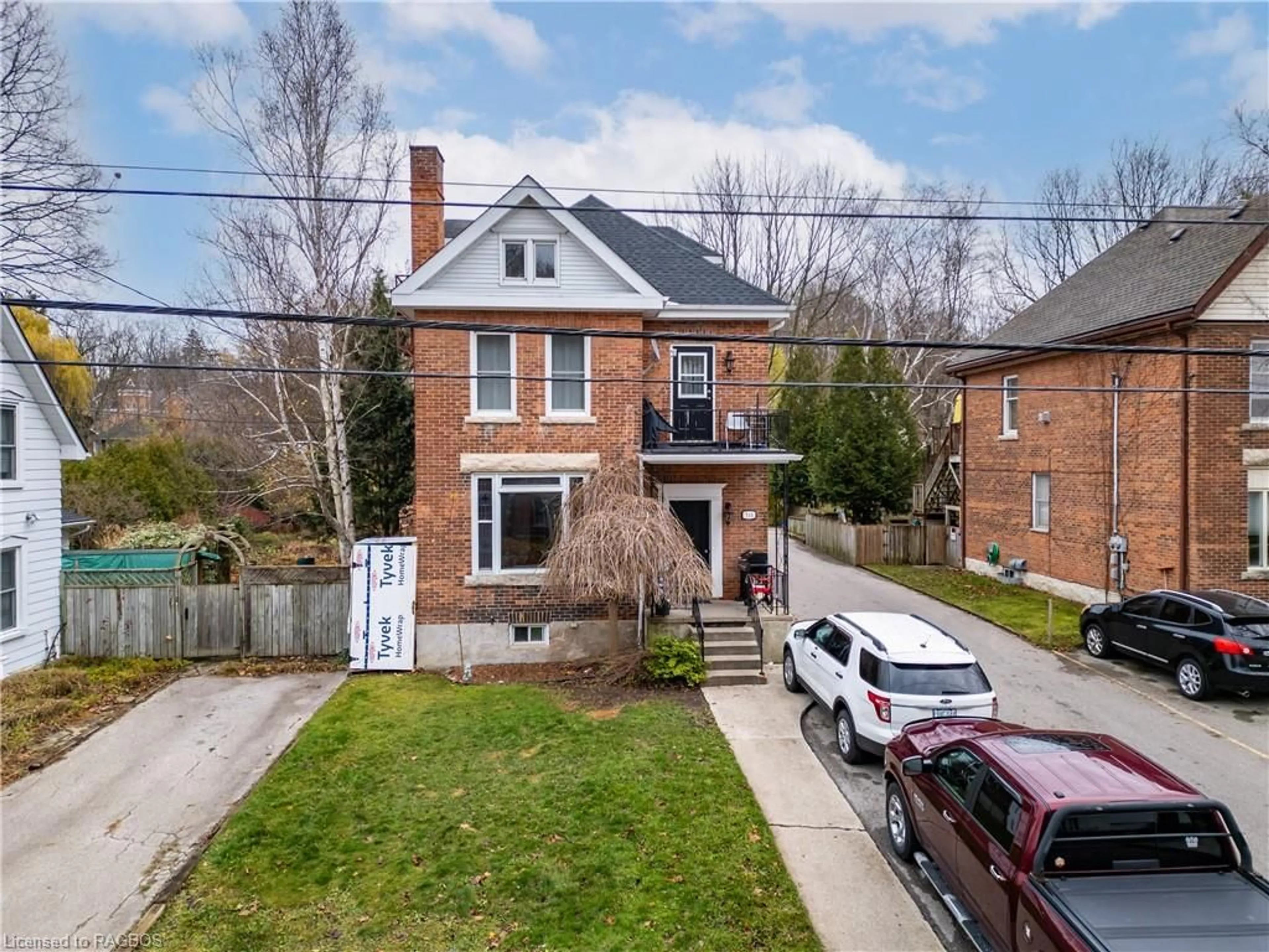 Frontside or backside of a home, the street view for 745 4th Avenue East Ave, Owen Sound Ontario N4K 2N5