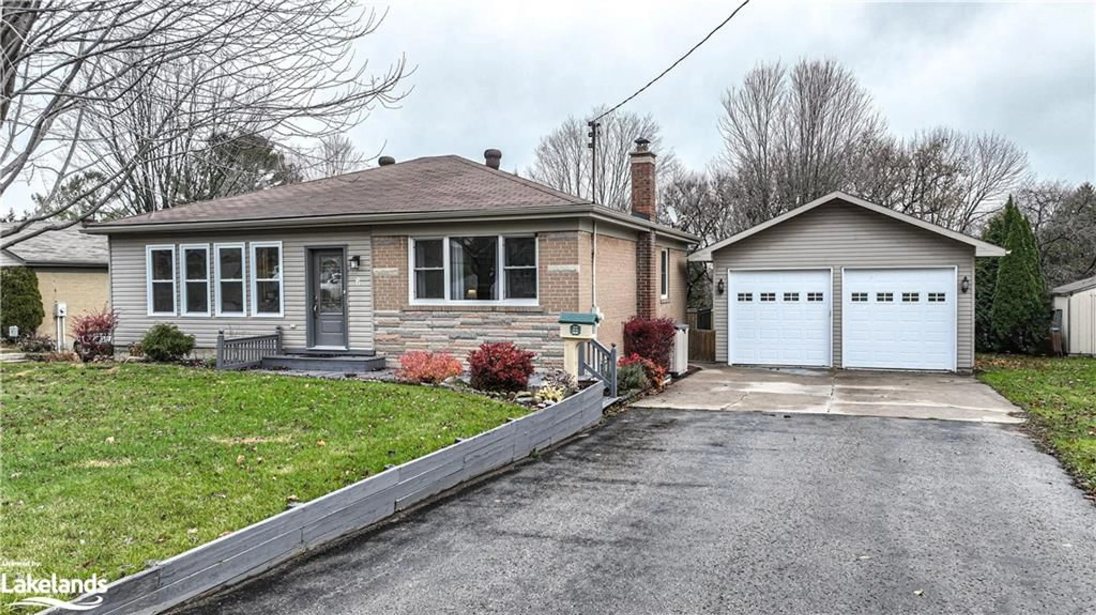 Frontside or backside of a home, cottage for 6 Esther Anne Dr, Orillia Ontario L3V 3G9